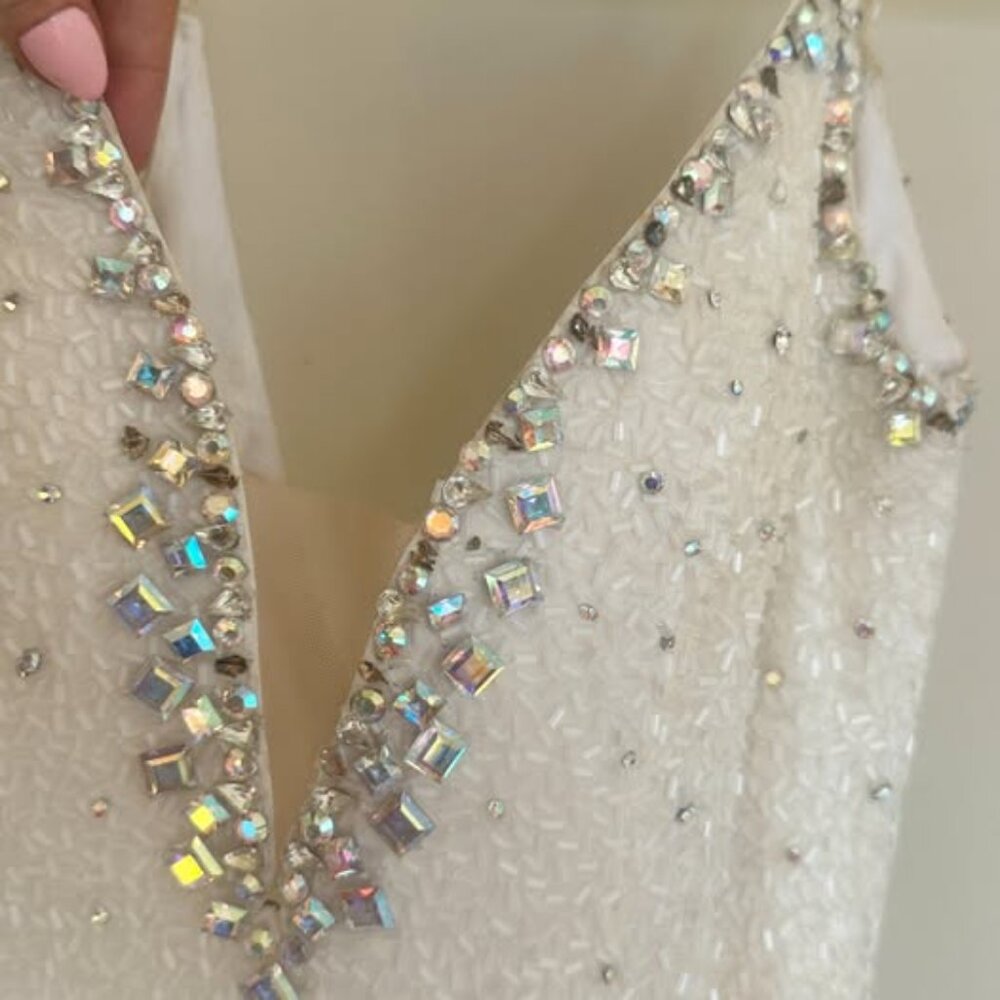 Sherri Hill white pageant and prom dress - Size 2 - Picture 5 of 5